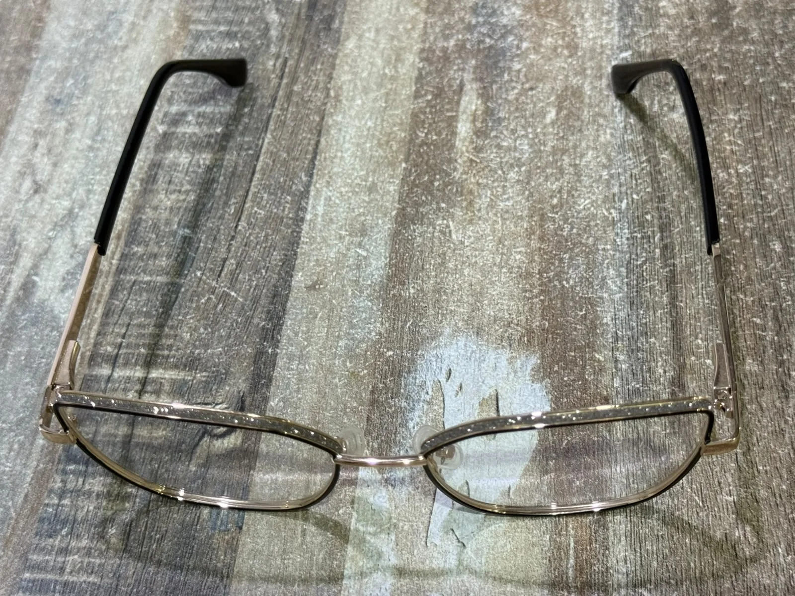 Montura Borde Brillante de acetato y metal para mujer